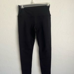 Alo Leggings